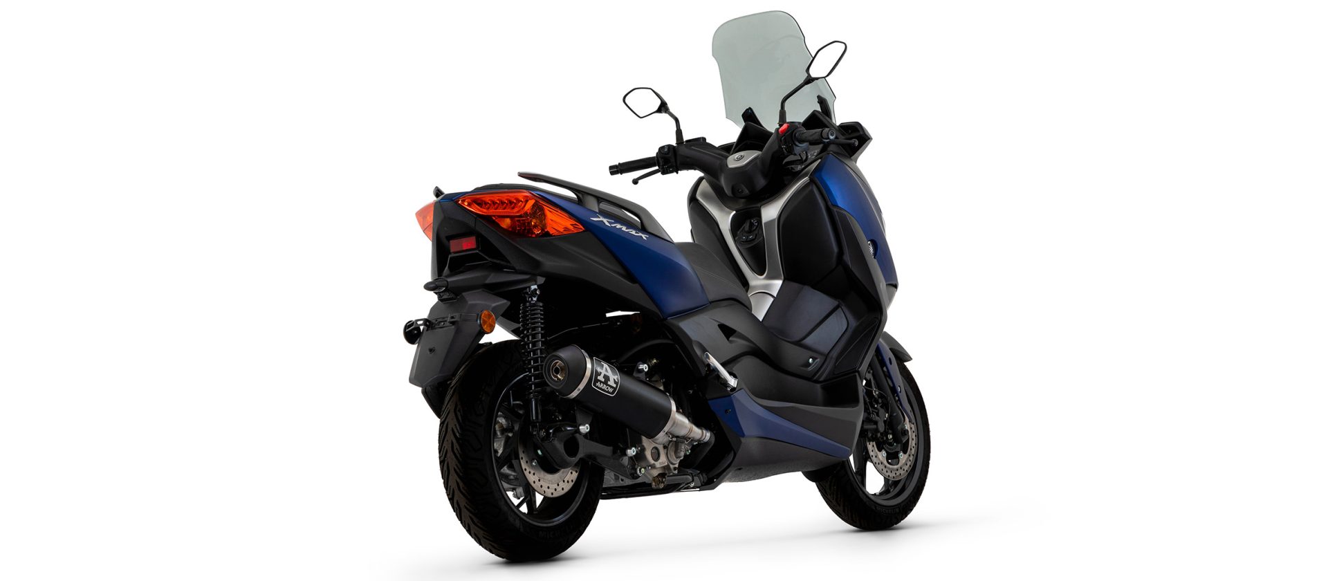 Tobă finală ARROW DARK URBAN cu capăt din carbon pentru Yamaha X-Max 300 și Tricity 300 2021-