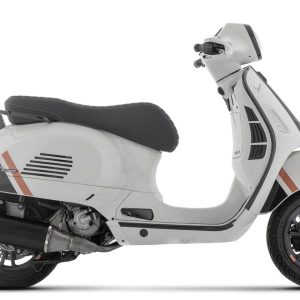 Evacuare sport ARROW Dark Urban pentru Vespa GTS 310 2025, cu carcasă neagră din aluminiu și capăt din carbon, fără catalizator, fără omologare